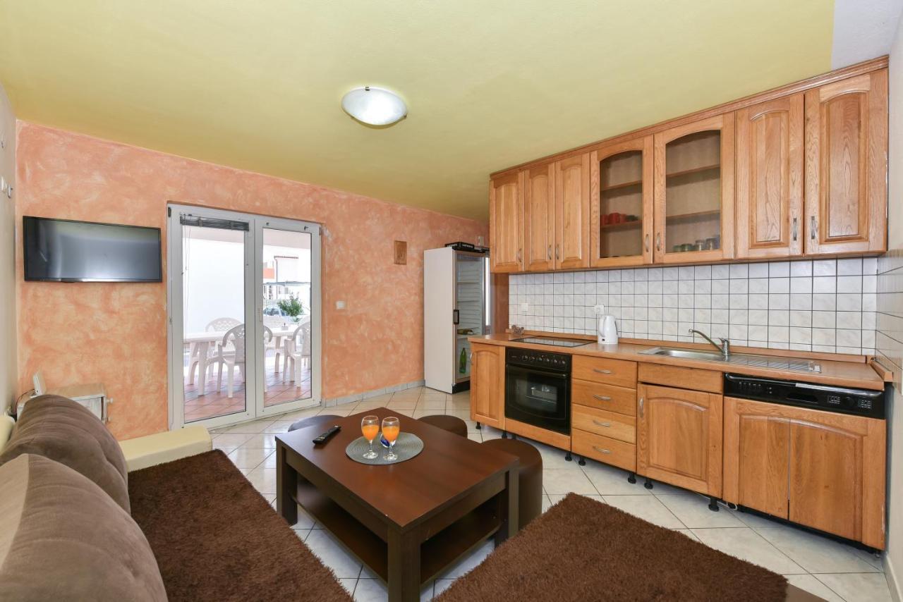 Apartments Krepo Вир Екстериор снимка